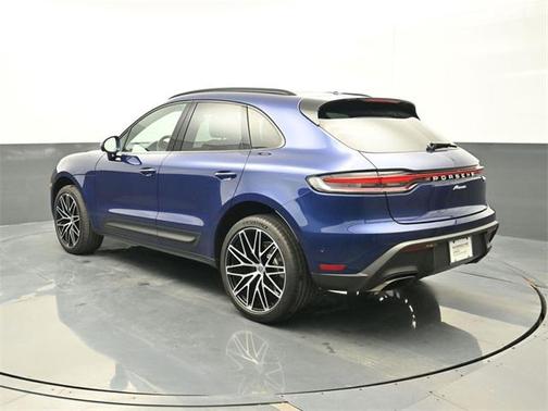 2024 Porsche Macan 
