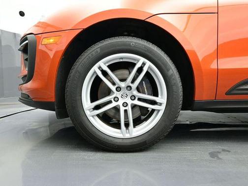 2023 Porsche Macan Macan