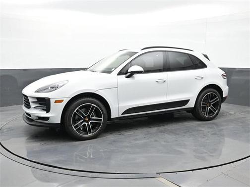 2021 Porsche Macan Base
