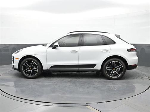 2021 Porsche Macan Base