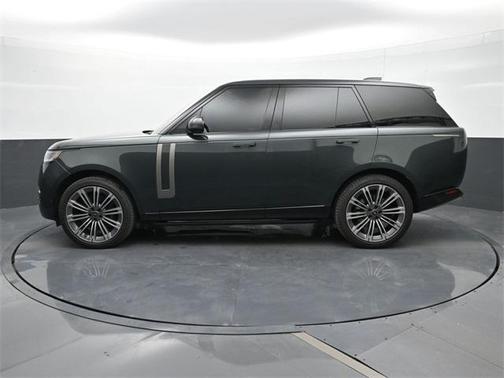 2023 Land Rover Range Rover P530 SE