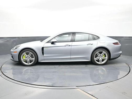 Silver 2019 Porsche Panamera 4