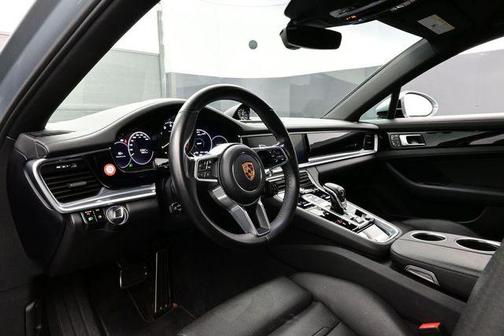 Silver 2019 Porsche Panamera 4
