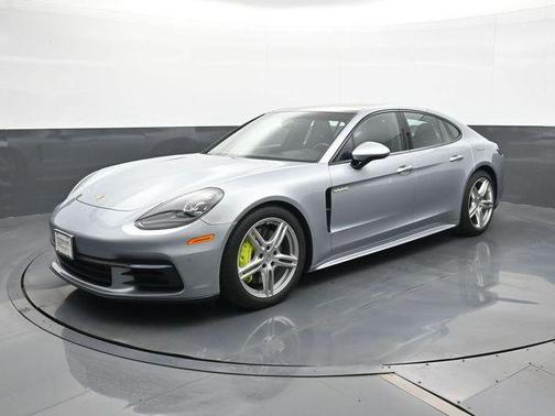 Silver 2019 Porsche Panamera 4