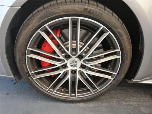 2017 Porsche Panamera Turbo