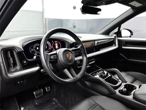 2024 Porsche Cayenne S