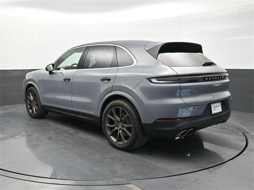 2024 Porsche Cayenne S