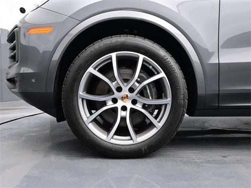 2025 Porsche Cayenne Cayenne