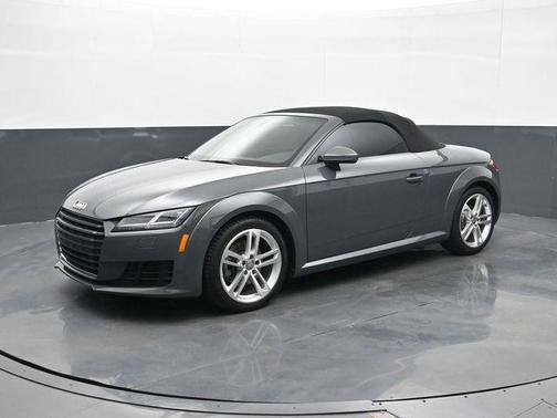Nano Gray Metallic/Black Roof 2017 Audi TT 2.0T