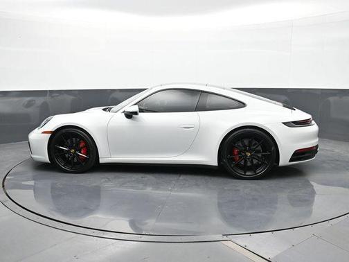 Guards Red 2020 Porsche 911 911 Carrera S