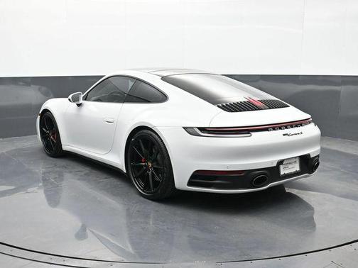 Guards Red 2020 Porsche 911 911 Carrera S