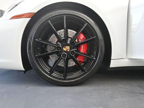 Guards Red 2020 Porsche 911 911 Carrera S