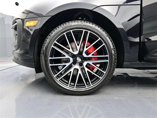 2026 Porsche Macan S