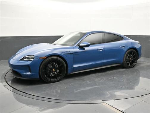 2025 Porsche Taycan 4