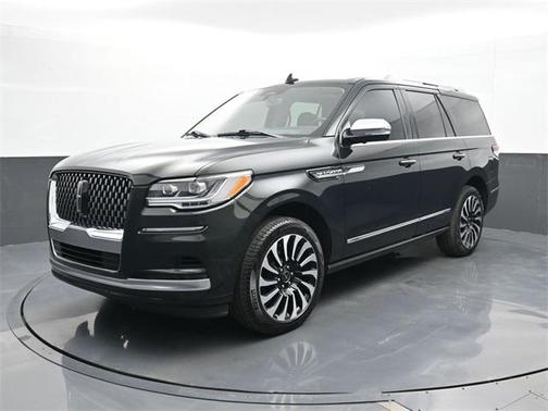 2022 Lincoln Navigator Black Label
