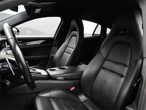 2021 Porsche Panamera 4