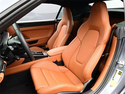 2025 Porsche 911 Carrera GTS