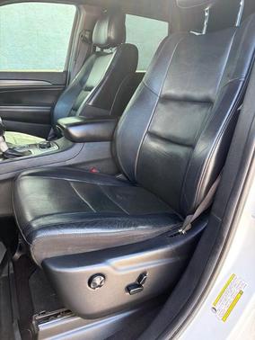 Bright White Clearcoat 2020 Jeep Grand Cherokee Limited