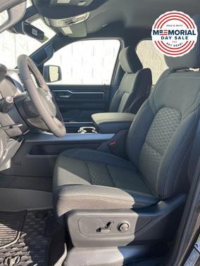 Granite Crystal Clearcoat Metallic 2026 RAM 1500 Big Horn/Lone Star