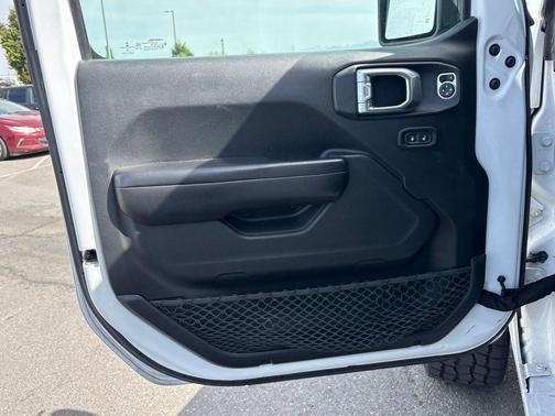 Bright White Clearcoat 2019 Jeep Wrangler Unlimited Sport