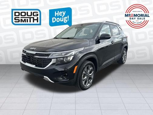 Fusion Orange 2024 Kia Seltos S