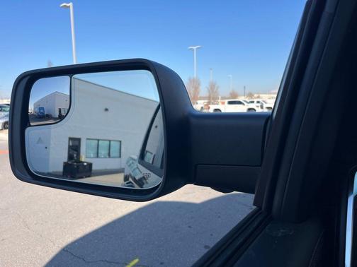 Blue Metallic 2026 RAM 1500 Laramie