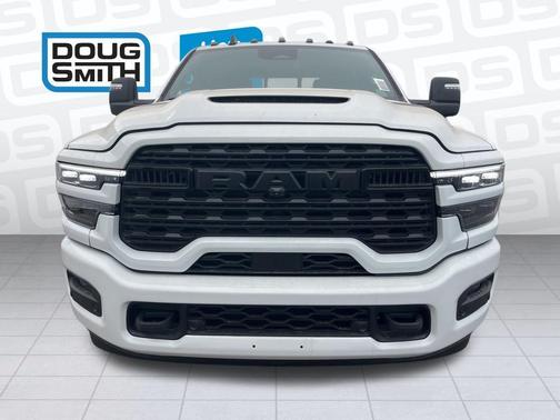 Bright White Clearcoat 2026 RAM 3500 Limited