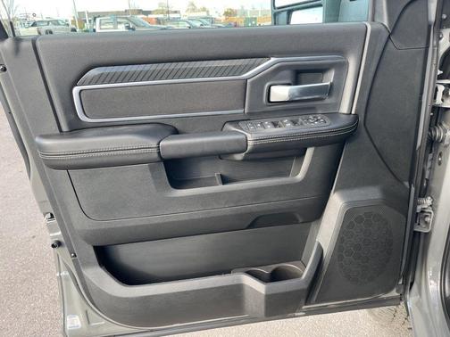Ceramic Gray Clearcoat 2026 RAM 2500 Big Horn