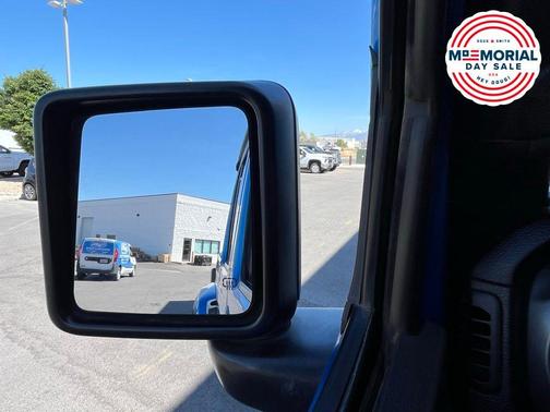 Hydro Blue Pearlcoat 2022 Jeep Gladiator Sport