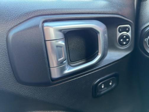 Granite Crystal Clearcoat Metallic 2021 Jeep Wrangler Unlimited Rubicon