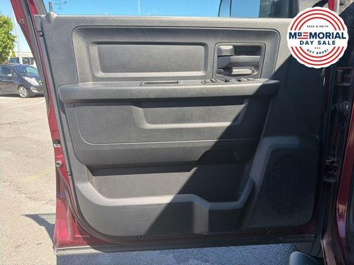 Delmonico Red Pearlcoat 2017 RAM 1500 Express