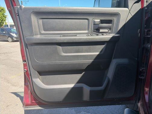 Delmonico Red Pearlcoat 2017 RAM 1500 Express