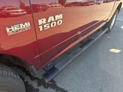 Delmonico Red Pearlcoat 2017 RAM 1500 Express