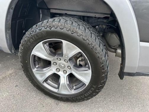 Granite Crystal Clearcoat Metallic 2020 RAM 1500 Laramie