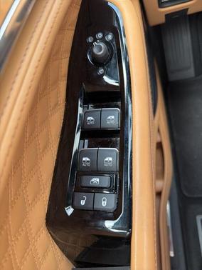 Metallic 2024 Jeep Grand Cherokee L Summit