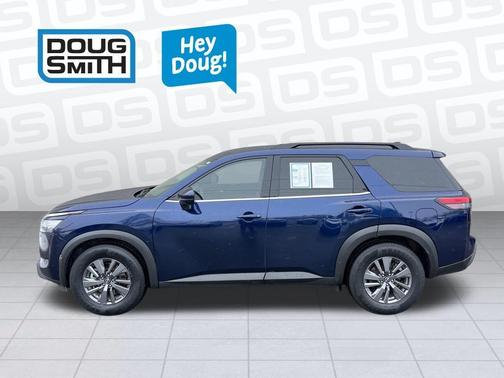 Deep Ocean Blue 2022 Nissan Pathfinder SV