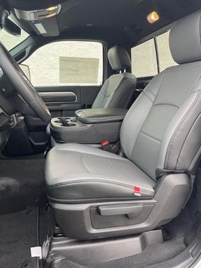 Bright White Clearcoat 2026 RAM 3500 Tradesman