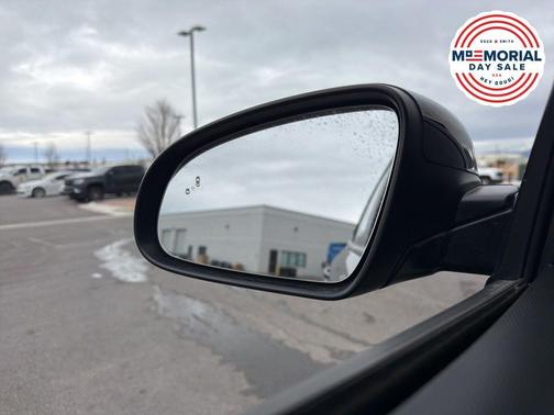 Abyss Black Pearl 2023 Hyundai KONA SEL