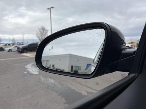 Abyss Black Pearl 2023 Hyundai KONA SEL