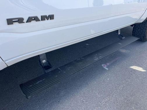 Bright White Clearcoat 2020 RAM 1500 Rebel