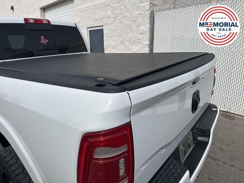 Bright White Clearcoat 2020 RAM 2500 Laramie