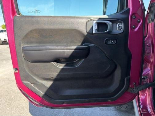 Tuscadero Pearlcoat 2021 Jeep Wrangler Unlimited Rubicon