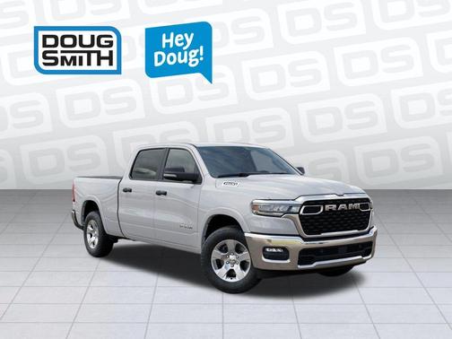 Bright White Clearcoat 2026 RAM 1500 Big Horn/Lone Star
