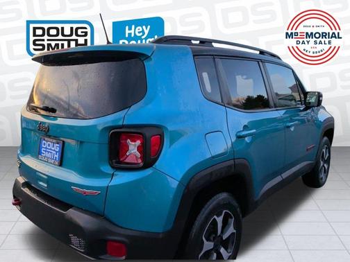 Metallic 2020 Jeep Renegade Trailhawk