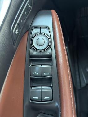 White Frost Tri-Coat 2021 Buick Enclave Avenir