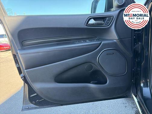 DB Black Crystal Clearcoat 2022 Dodge Durango R/T