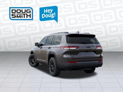 Metallic 2026 Jeep Grand Cherokee L Laredo