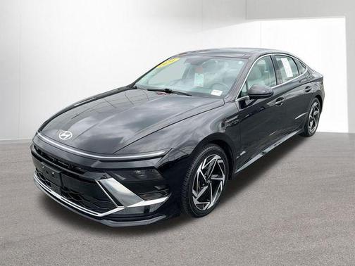 Onyx Black 2024 Hyundai SONATA SEL