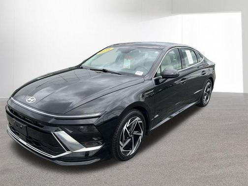 Onyx Black 2024 Hyundai SONATA SEL