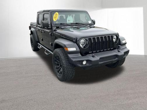 2020 Jeep Gladiator Sport